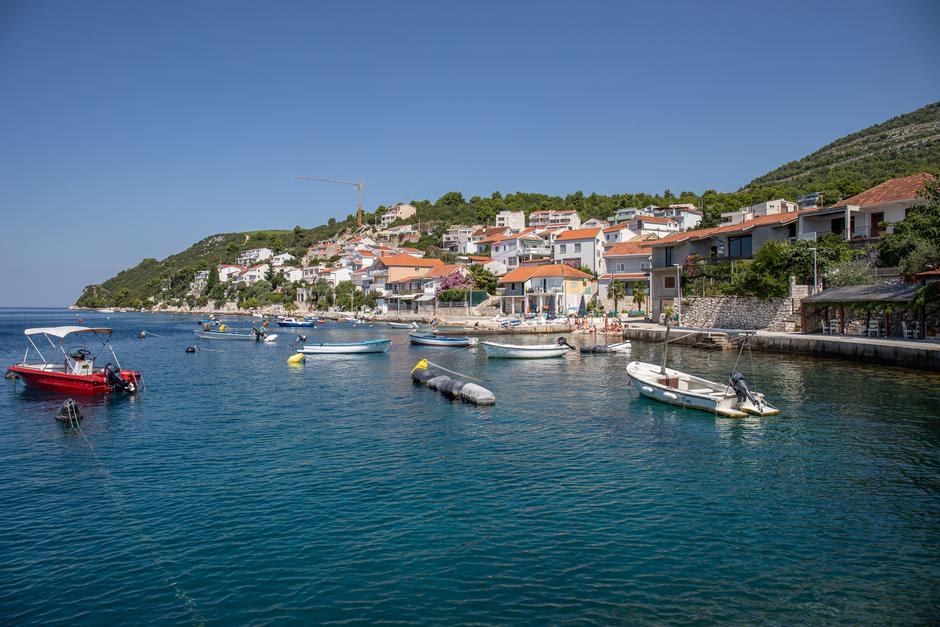 Komarna: Turistička patrola i Večernjakove zvjezdice