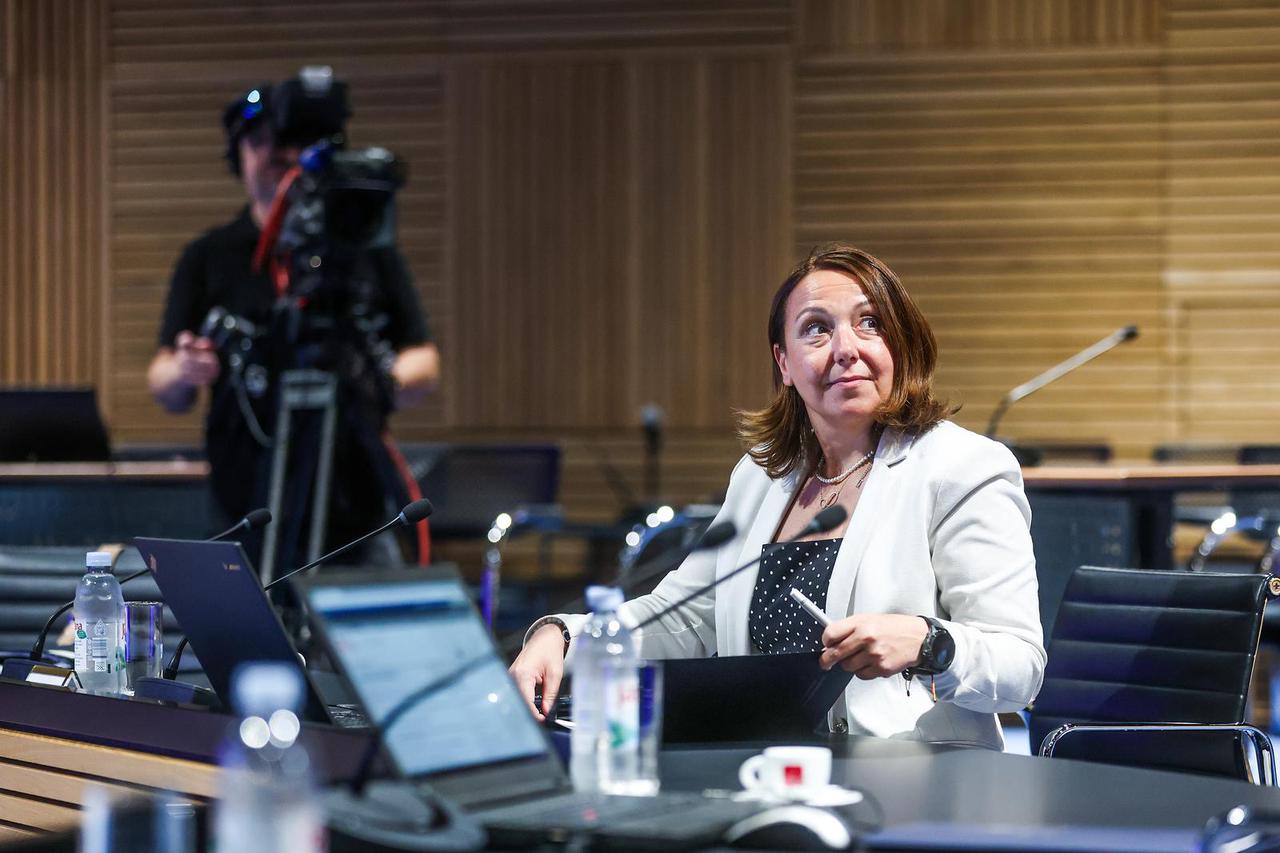 Zagreb: Sjednica Vlade u NSK