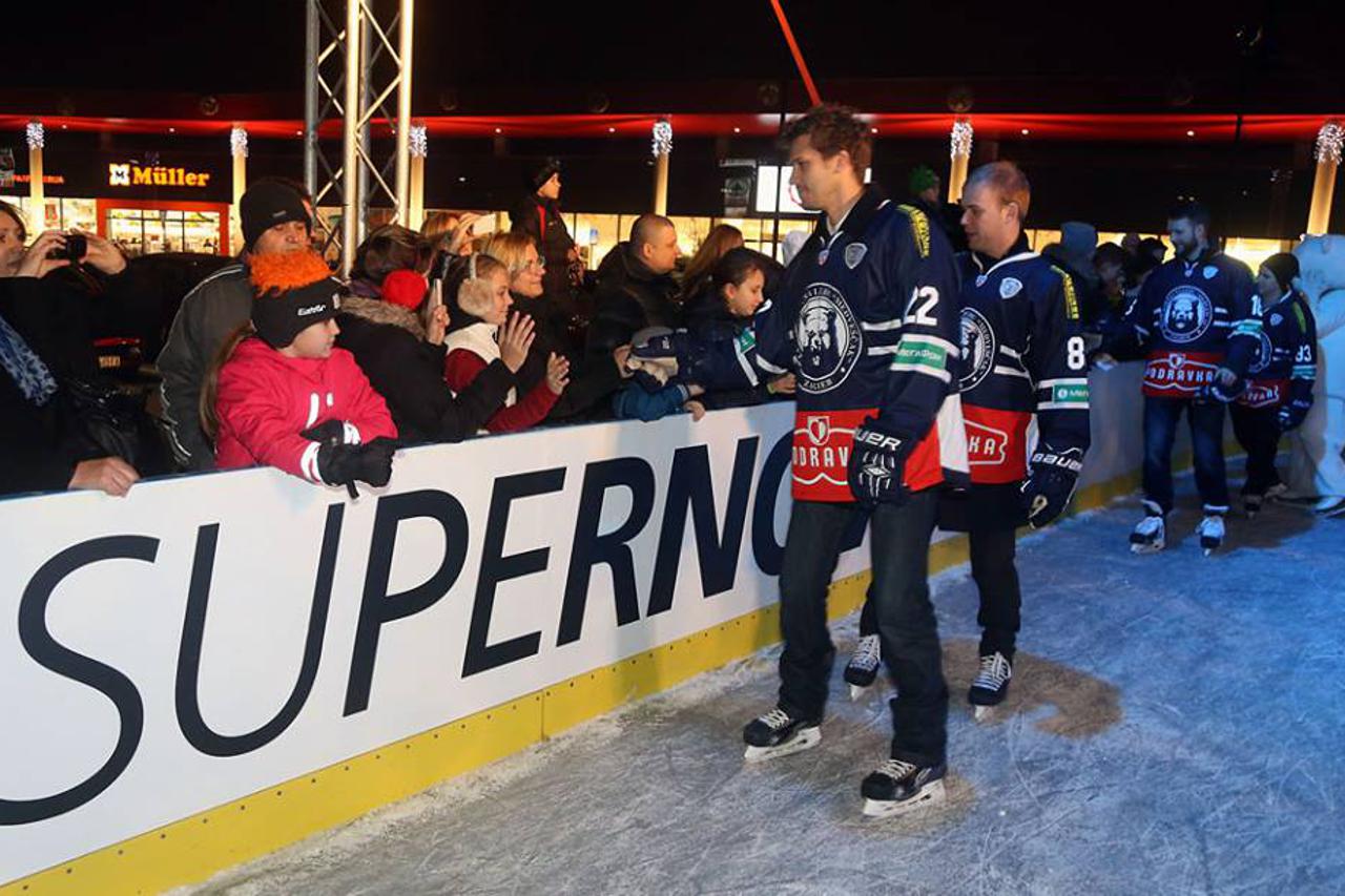 Supernova otvara Superklizalište