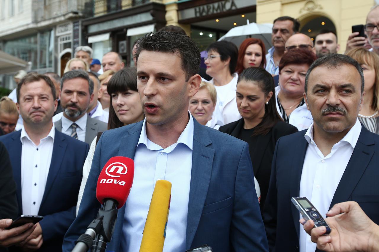 most, petrov, orepić