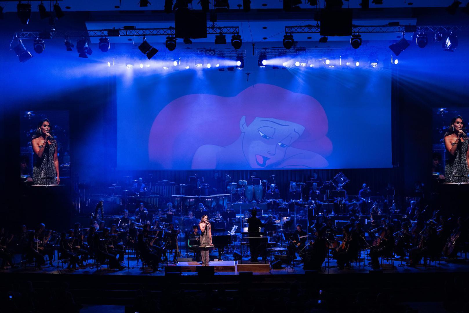 I Laura Sučec, koja je ove godine prvi put sudjelovala na Disneyjevu koncertu, posebno je istaknula suradnju s ostalim izvođačima i Zagrebačkom filharmonijom. „Ove godine bilo mi je zaista predivno sudjelovati na ovom koncertu i raditi sa svim tim pretalentiranim ljudima. Iako sam bila prvi put, svi su me odmah prihvatili kao pravu kolegicu, pomagali mi i stvarno mi je bio gušt i veliko zadovoljstvo raditi s njima. A posebno je zadovoljstvo bilo stati ispred tako velikog i bogatog orkestra.“