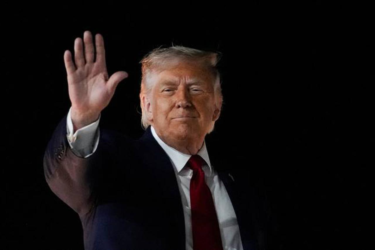 Feed/24Sata/2026-23/2026-06-09T044431Z-1897803198-Rc23Qlagdroe-Rtrmadp-3-Usa-Trump.Jpg