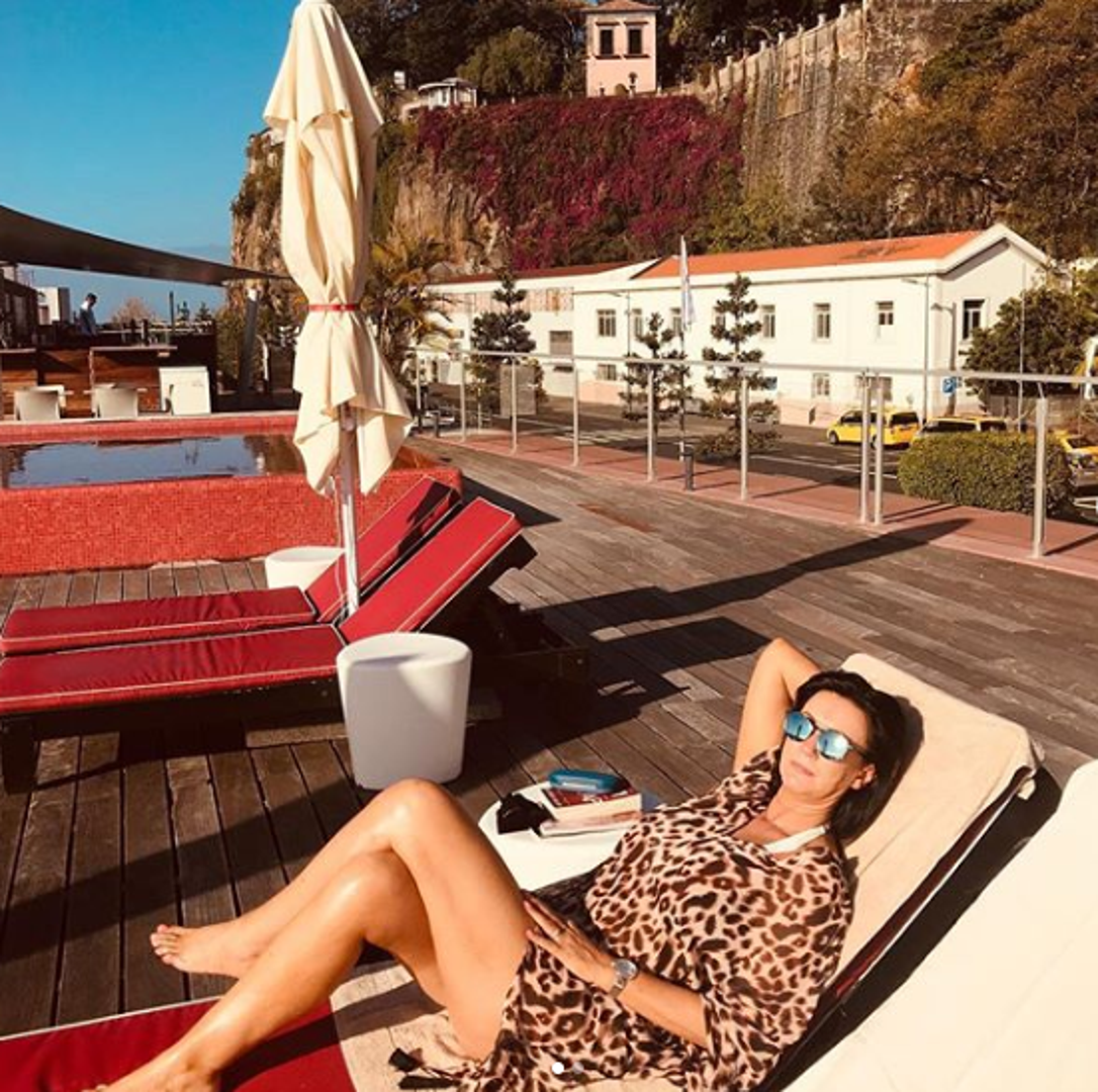 Oni se nalaze u Portugalu - u Lisabonu i Funchalu, njegovom rodnom mjestu. 

