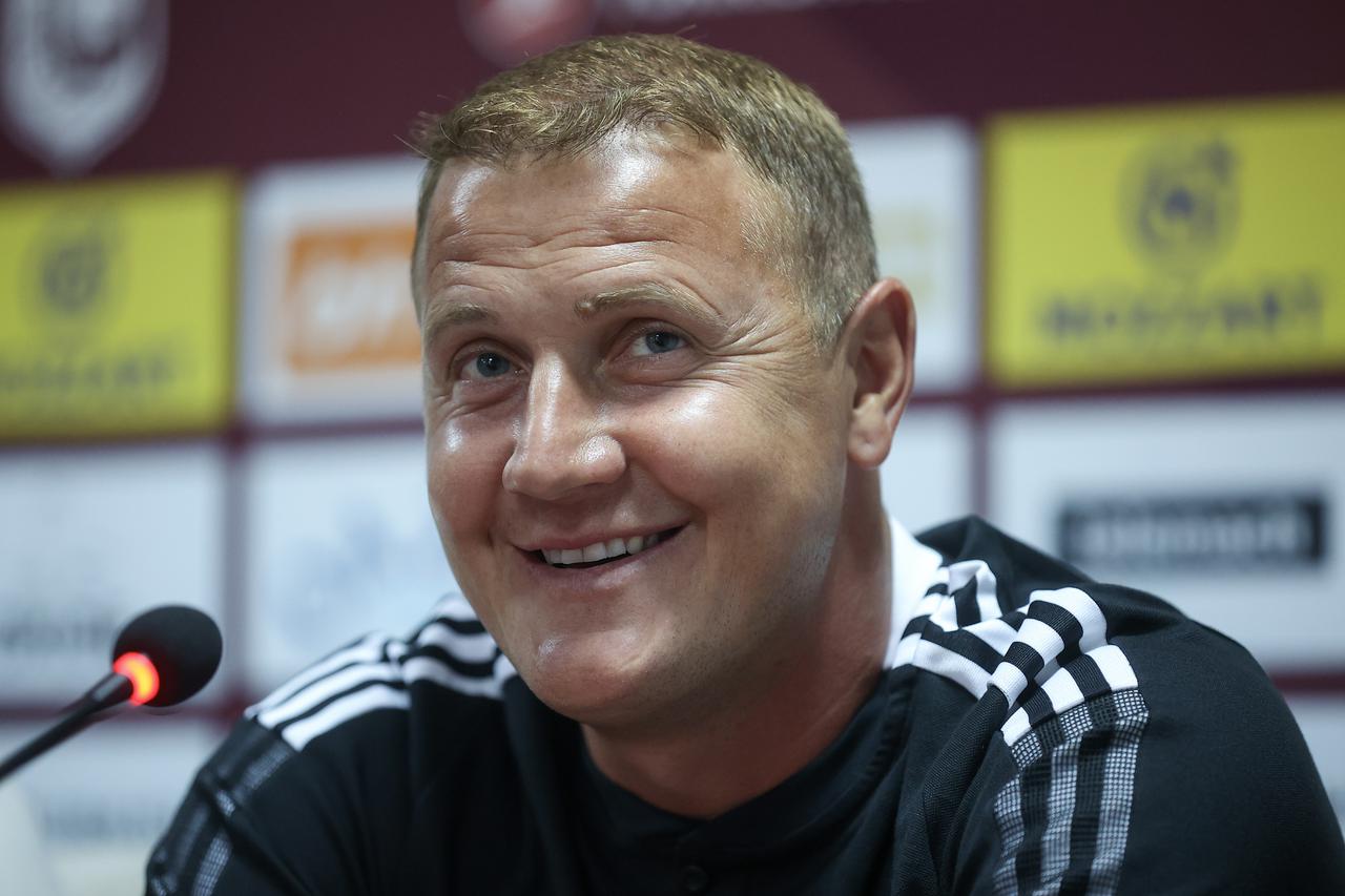Sarajevo: Na konferenciji za medije predstavljeni novi trener i novi direktor FK Sarajevo