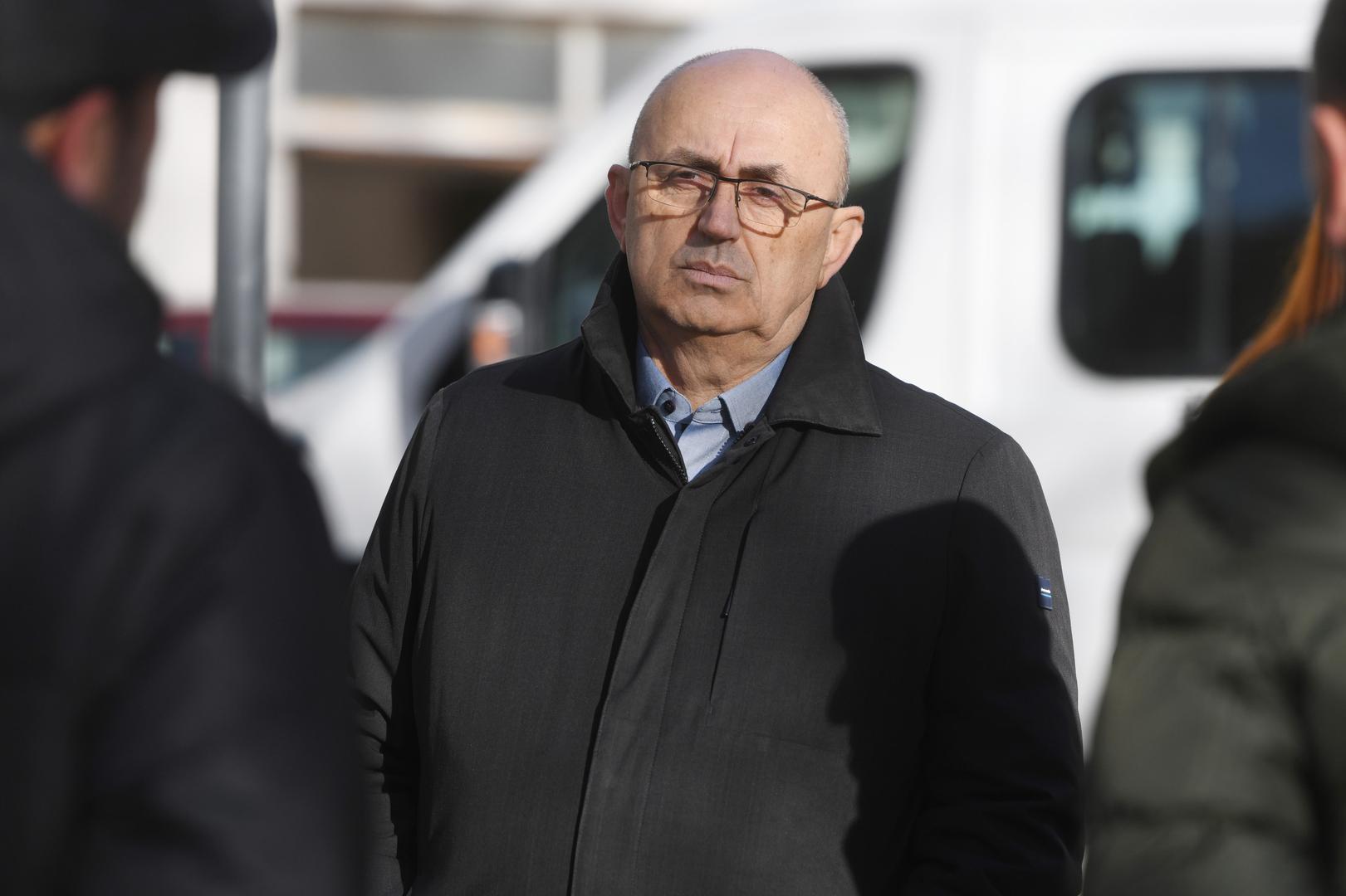 Josip Begonja gradonačelnik Drniša prima neto 2351,92 eura