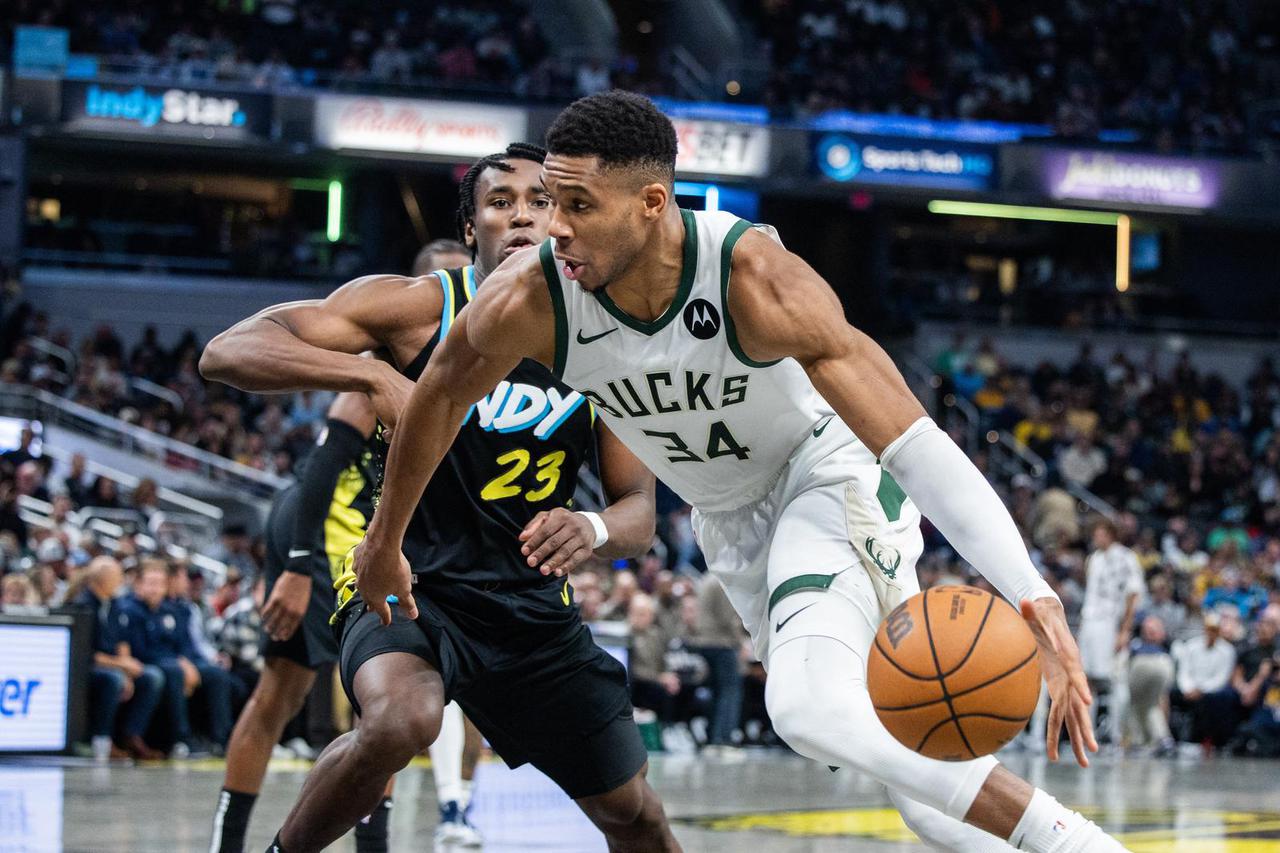 NBA: Milwaukee Bucks at Indiana Pacers