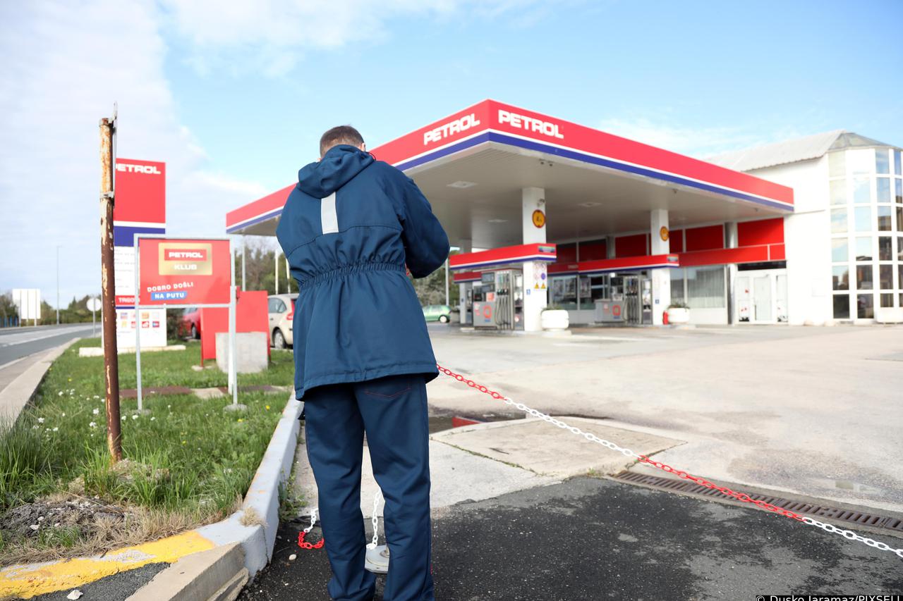 Šibenik: Petrol u znak prosvjeda zatvara prodajna mjesta između 12 i 13 sati