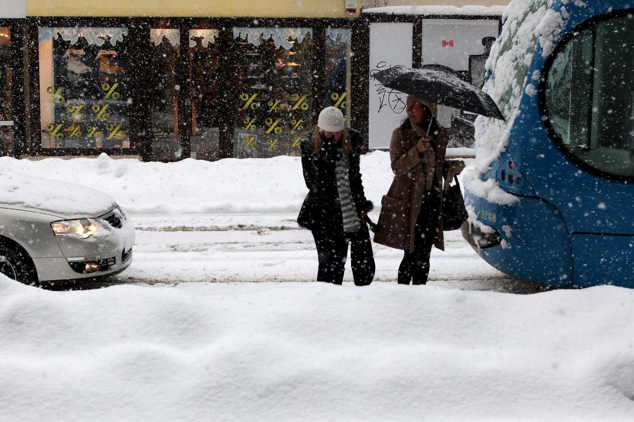 Snijeg u Zagrebu 14. 1. 2013.
