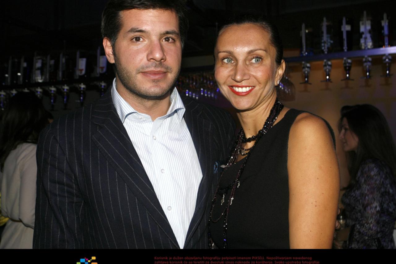 '15..12.2011., Zagreb  - Otvorenje Vip jazz cluba u Gradskom podrumu. Vlasnik kluba je Drazen Kokanovic, a na otvorenje su dosli mnogi iz javnog zivota. Iva Majoli i muz Stipe Maric. .  Photo: Martina
