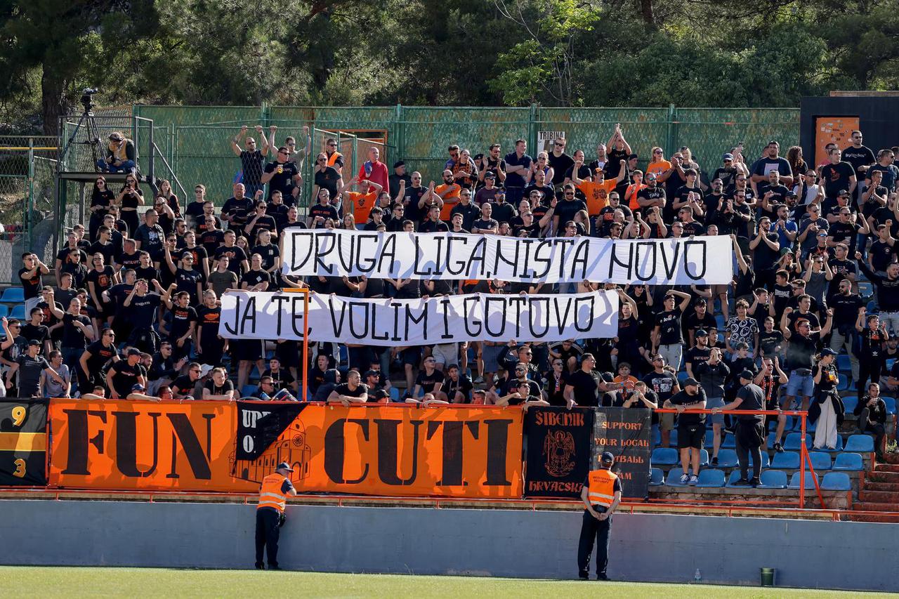 Šibenik: Navijači na susretu Šibenika i Hajduka
