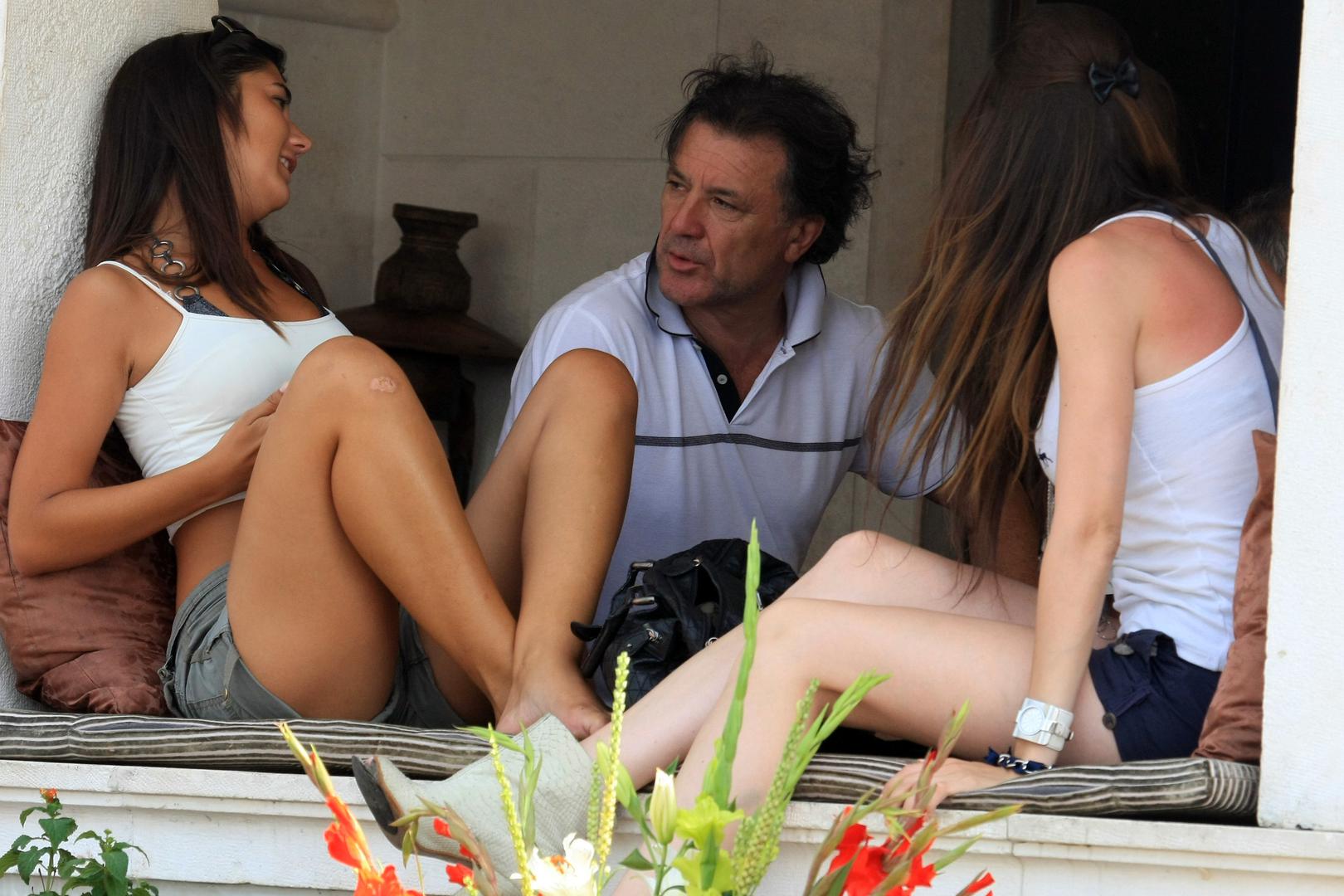 Savjetniku Dinama Zdravku Mamiću danas će biti izrečena nepravomoćna presuda zbog sumnje u izvlačenje najmanje 111 milijuna kuna iz kluba.