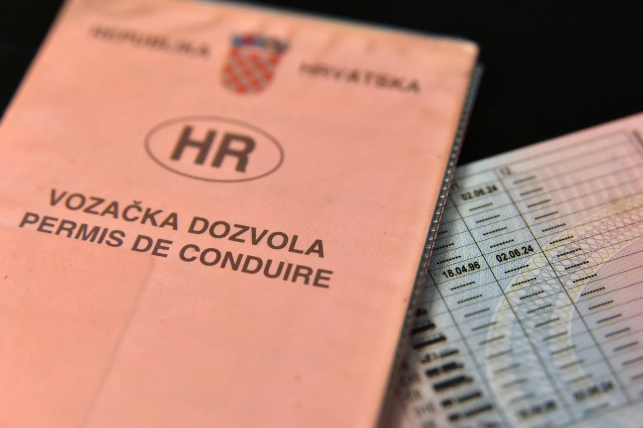 Stara i nova vozačka dozvola