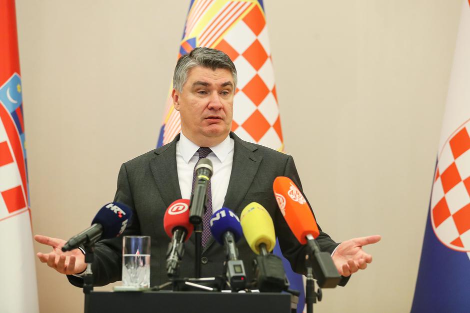 Zagreb: Zoran Milanović održao je konferenciju za medije