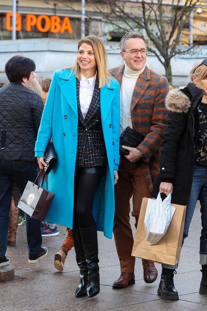 31.12.2022., Zagreb - Poznate osobe u centru garada na spici. Lejla i Tarik Filipovic prosetali Cvjetnim trgom. Photo: Luka Stanzl/PIXSELL