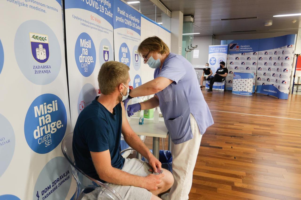 Zadar: Na punktu za cijepljenje na Višnjiku nema velikih gužvi