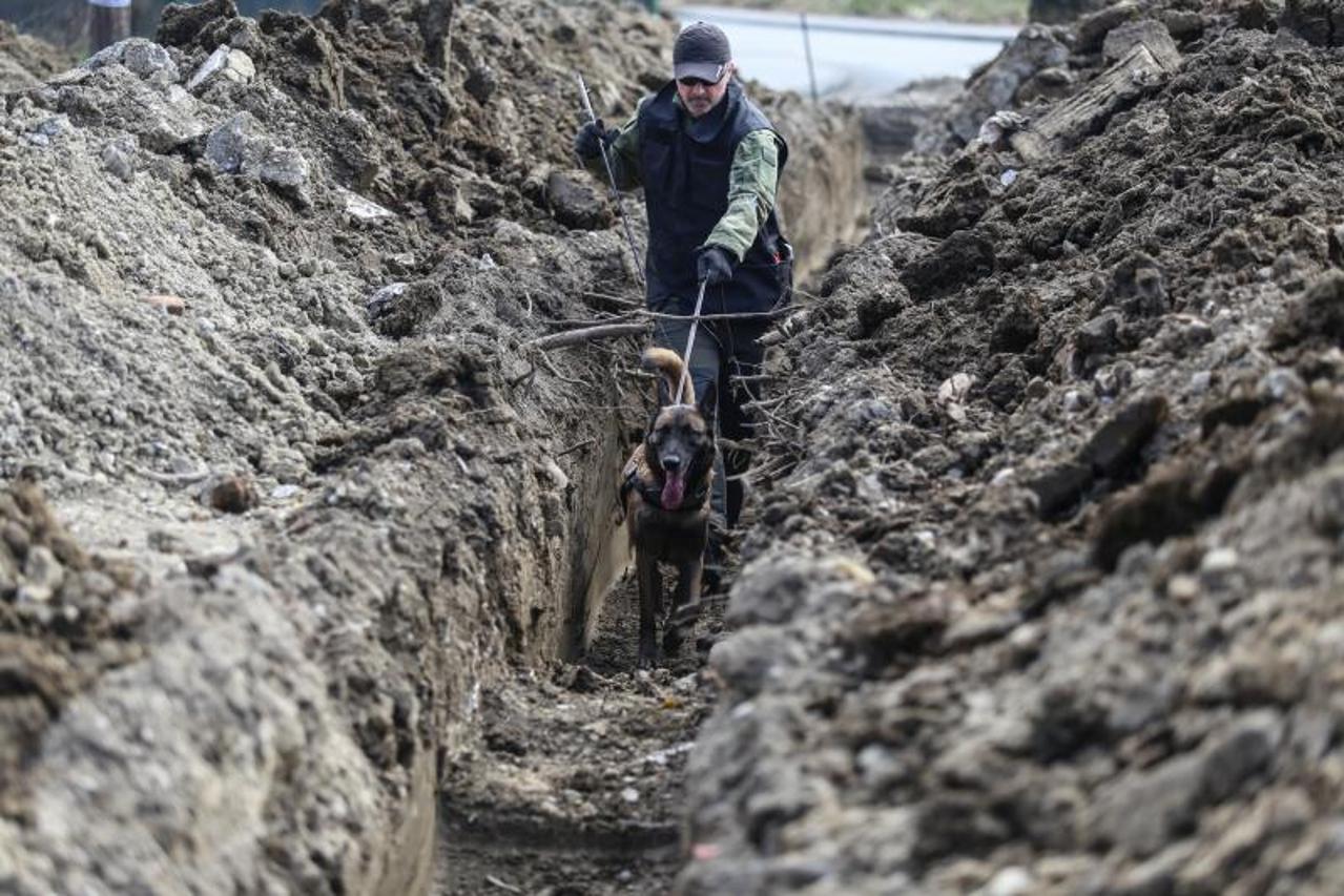 gračani, iskapanje, grobnica