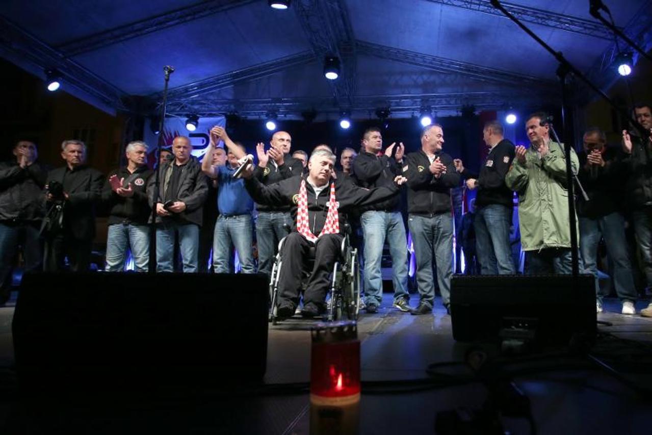 Thompson i Đuro Glogoški 