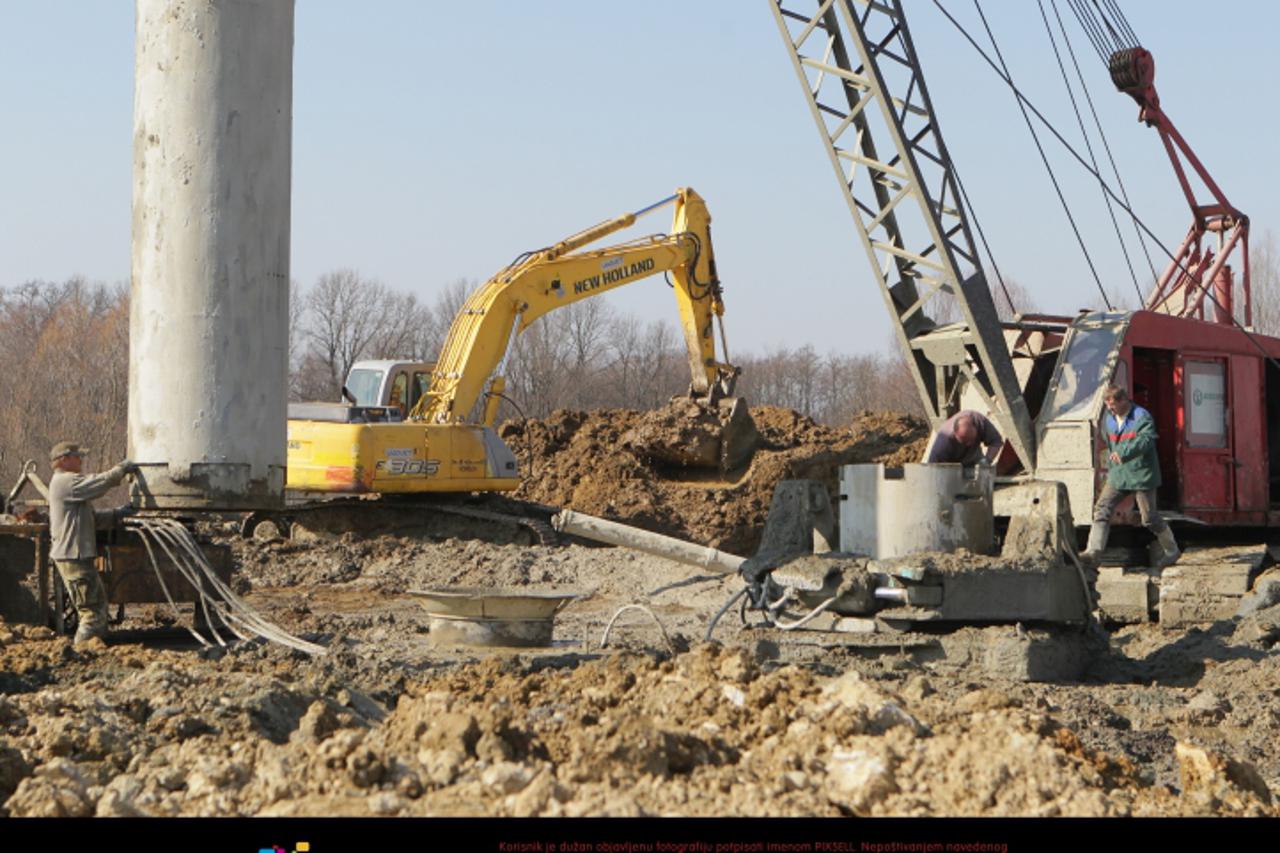 '02.03.2012., Krizevci - Izgradnja autoceste A12, dionica kod Krizevaca - ilustracije.  Photo: Marijan Susenj/PIXSELL'