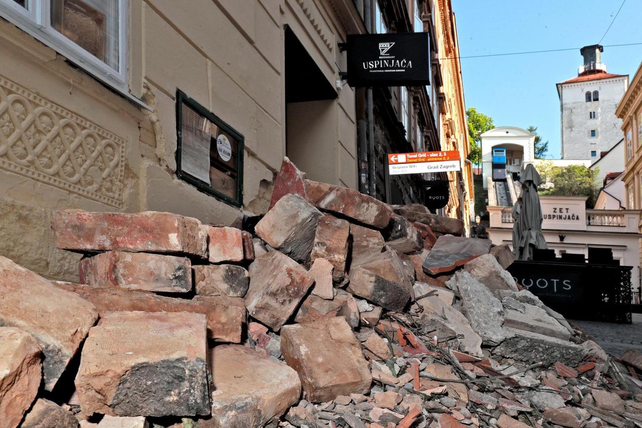 Na križanju Đorđićeve i Petrinjske održana konferencija za medije o šteti nakon potresa
