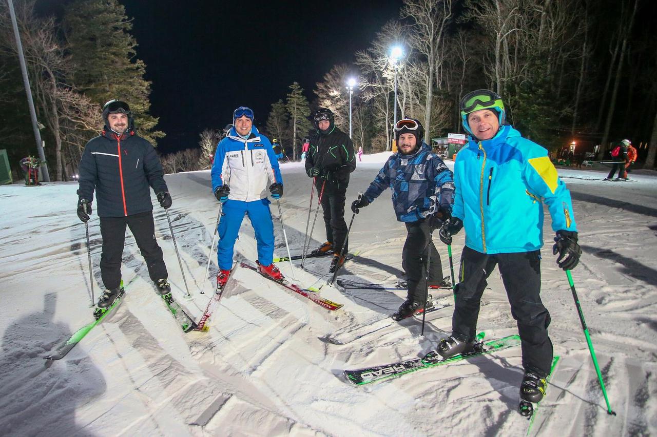 Noćno skijanje na Sljemenu