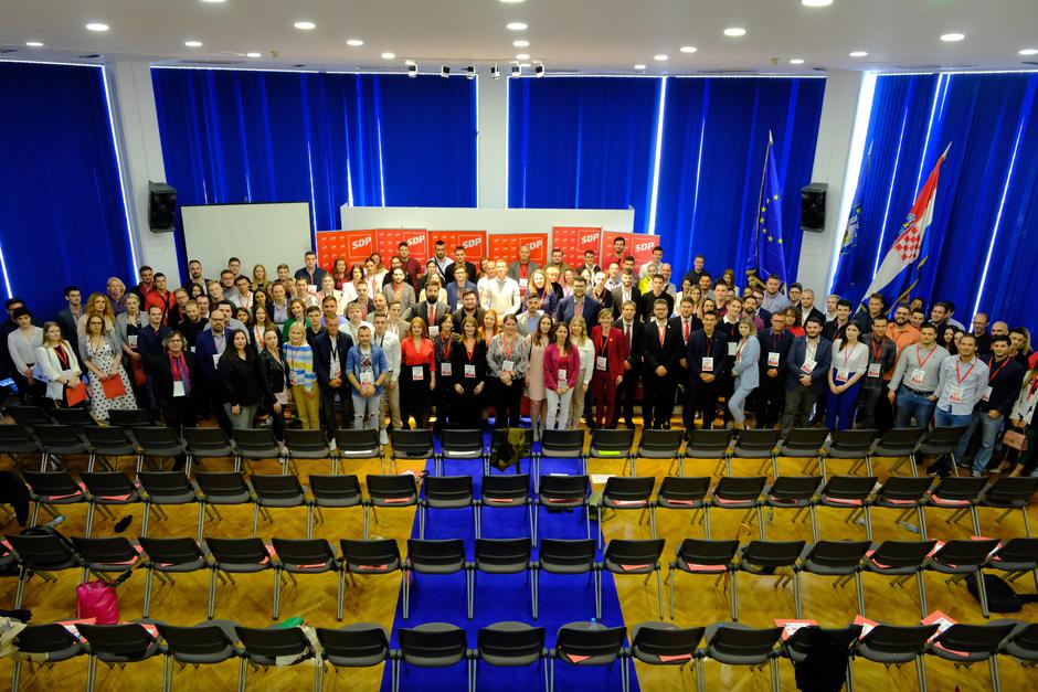 Zagreb: 12. izborna konvencija Foruma mladih SDP-a