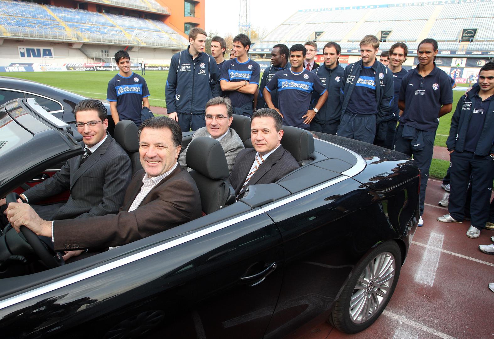 2012. – Nekoliko je puta javno vrijeđao bivšeg ministra Željka Jovanovića zbog čega je priveden.