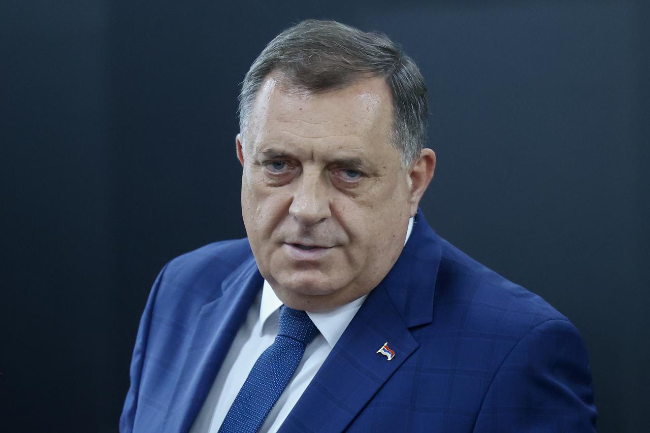 Konjic: Konferencija za medije nakon sastanka Trojke i delegacija SNSD-a i HDZ BiH