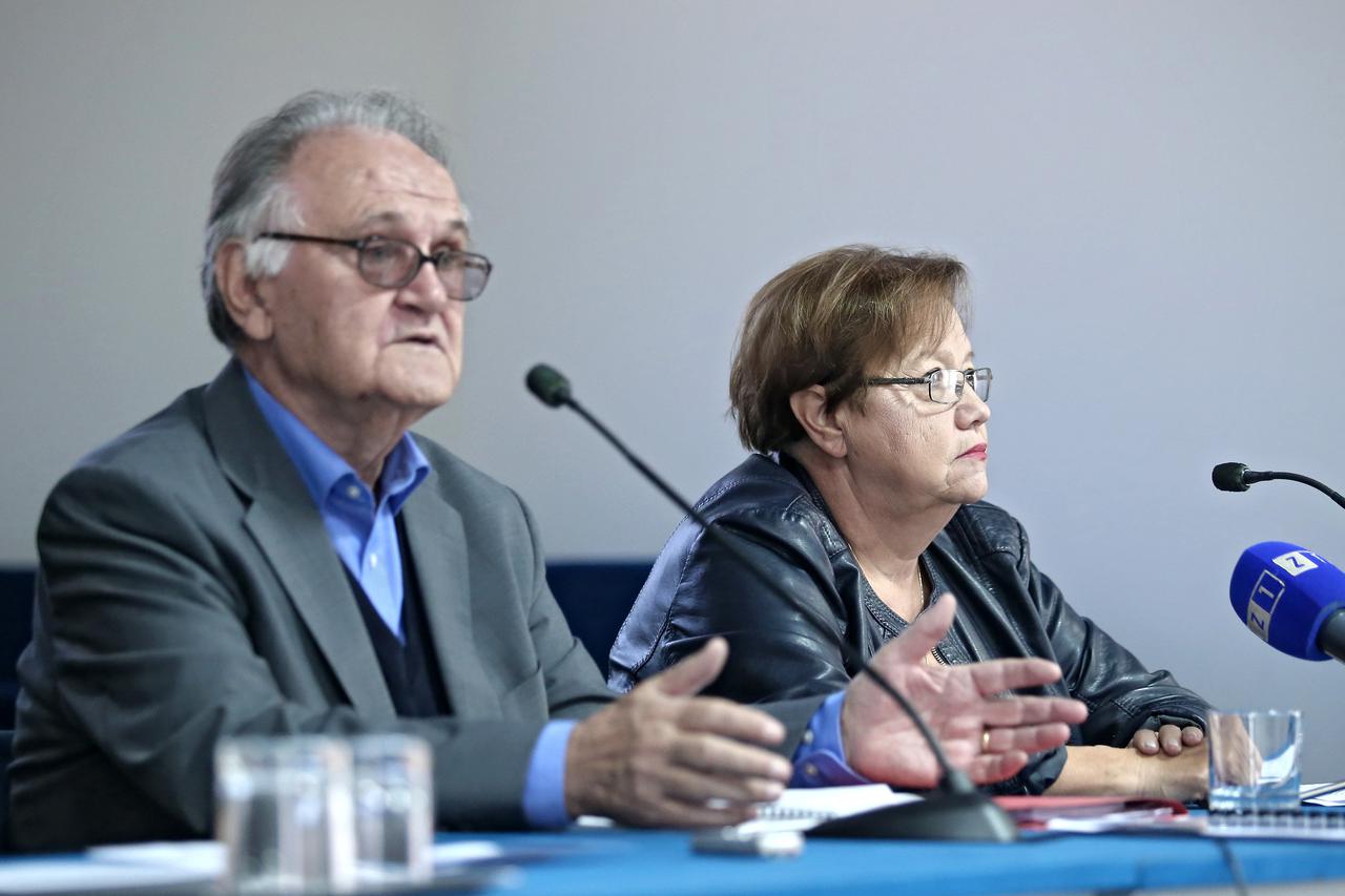 27.10.2016., Zagreb - U dvorani Tribine grada Zagreba odrzan je okrugli stol pod nazivom: Odgovori na izazove starenja stanovnistva, na kojem su govorili Vlado Puljiz, Visnja Fortuna i Gojko Bezovan.  Photo: Sanjin Strukic/PIXSELL