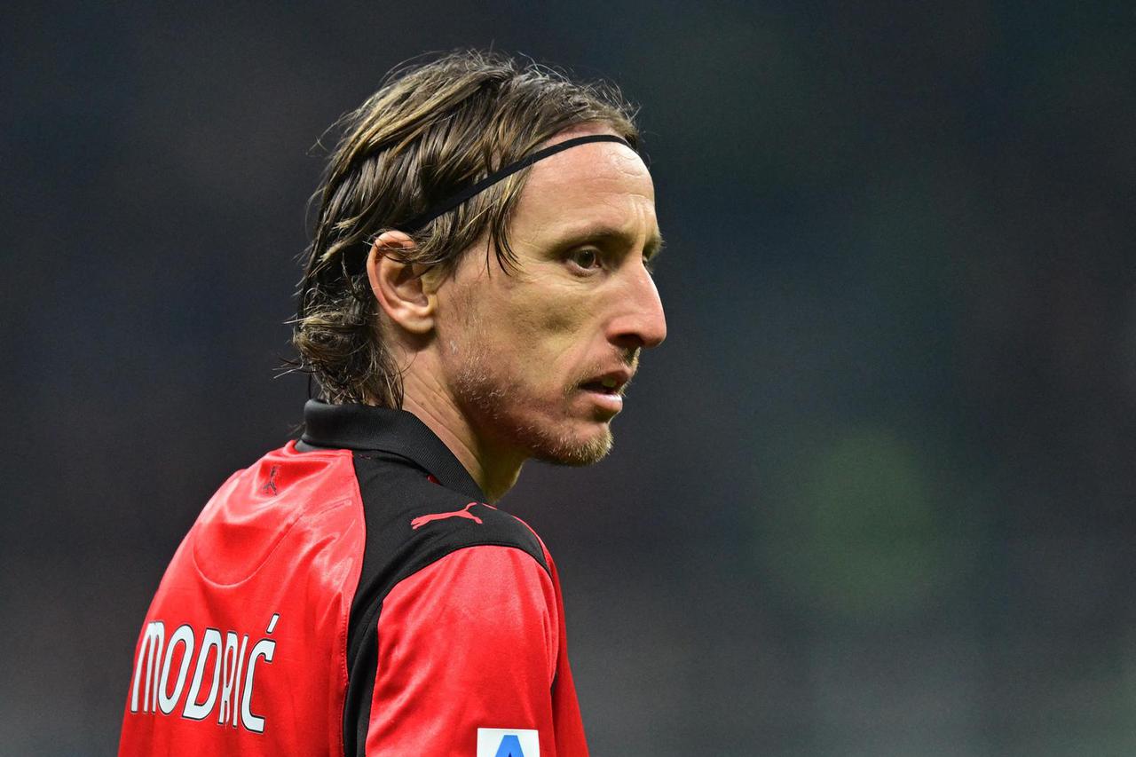 Serie A - AC Milan v Parma