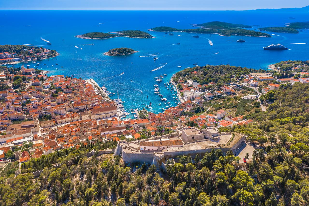Hvar