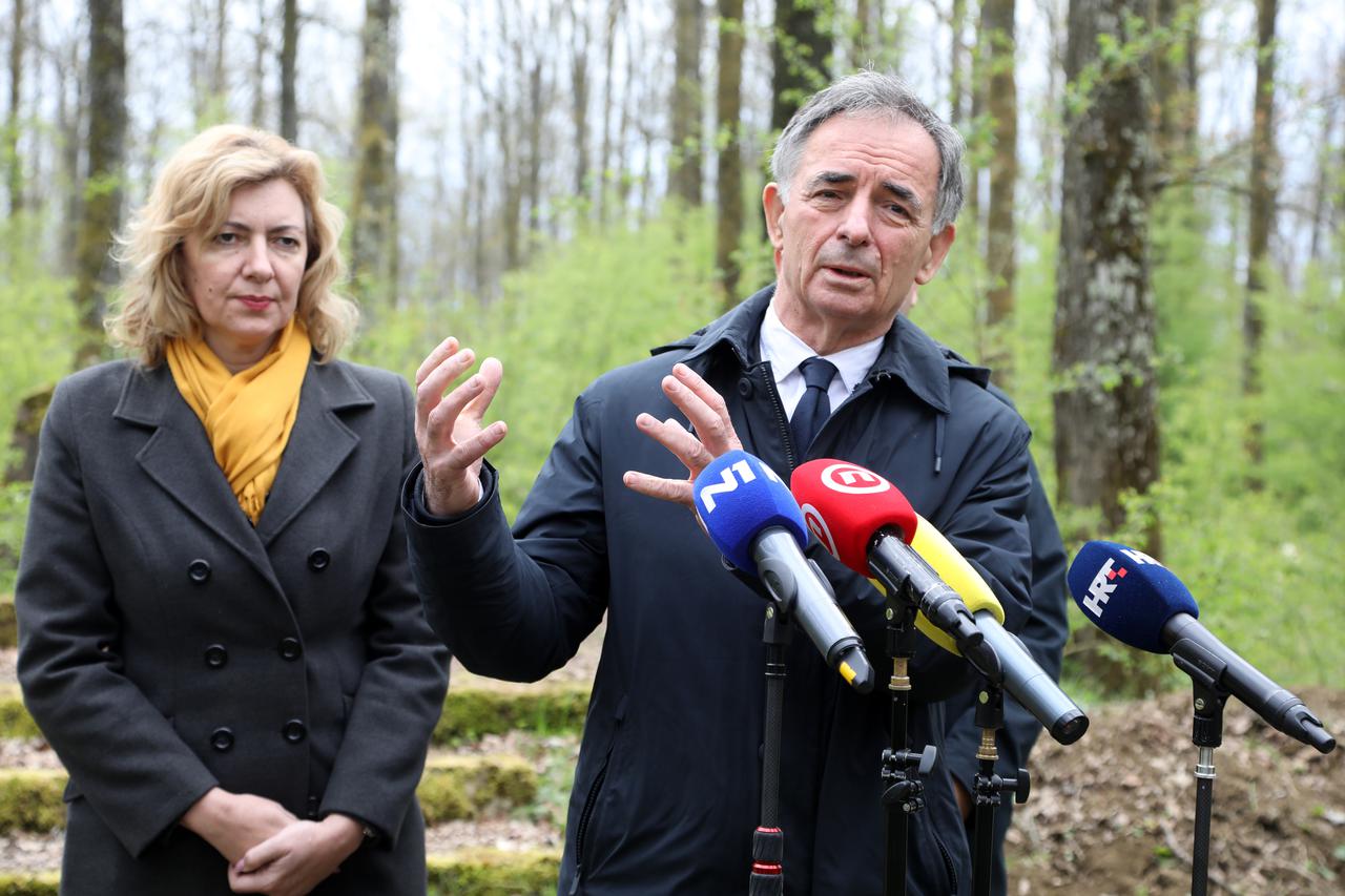 Pupovac s vodstvom SNV-a obišao sustav koncentracijskog logora Jasenovac