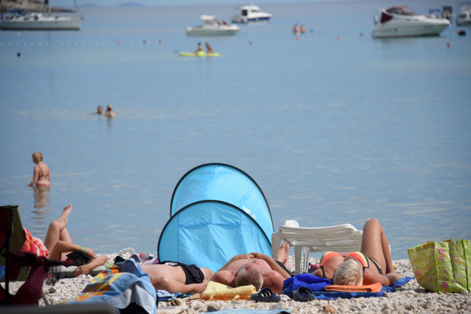 20.07.2021., Krnica - Turisticka patrola Vecernjeg lista, u Dugoj uvali.
Photo: Sasa Miljevic / PIXSELL