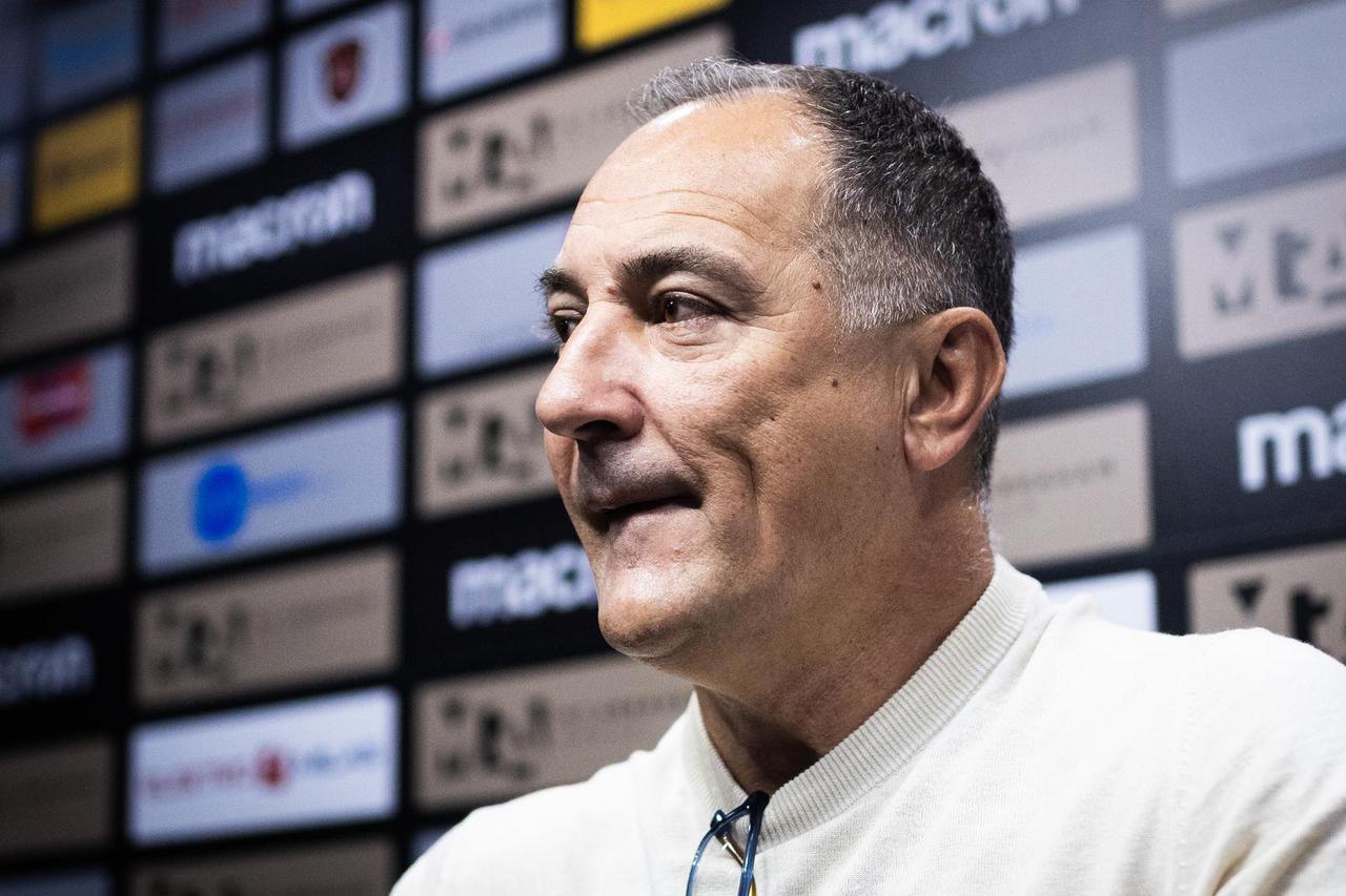 Mostar: Konferencija za medije novog trenera HSK Zrinjski, Igora Štimca