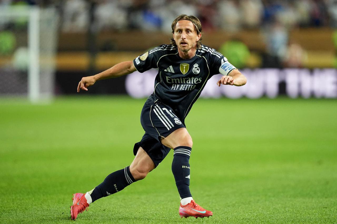 FIFA Club World Cup - Group H - RB Salzburg v Real Madrid