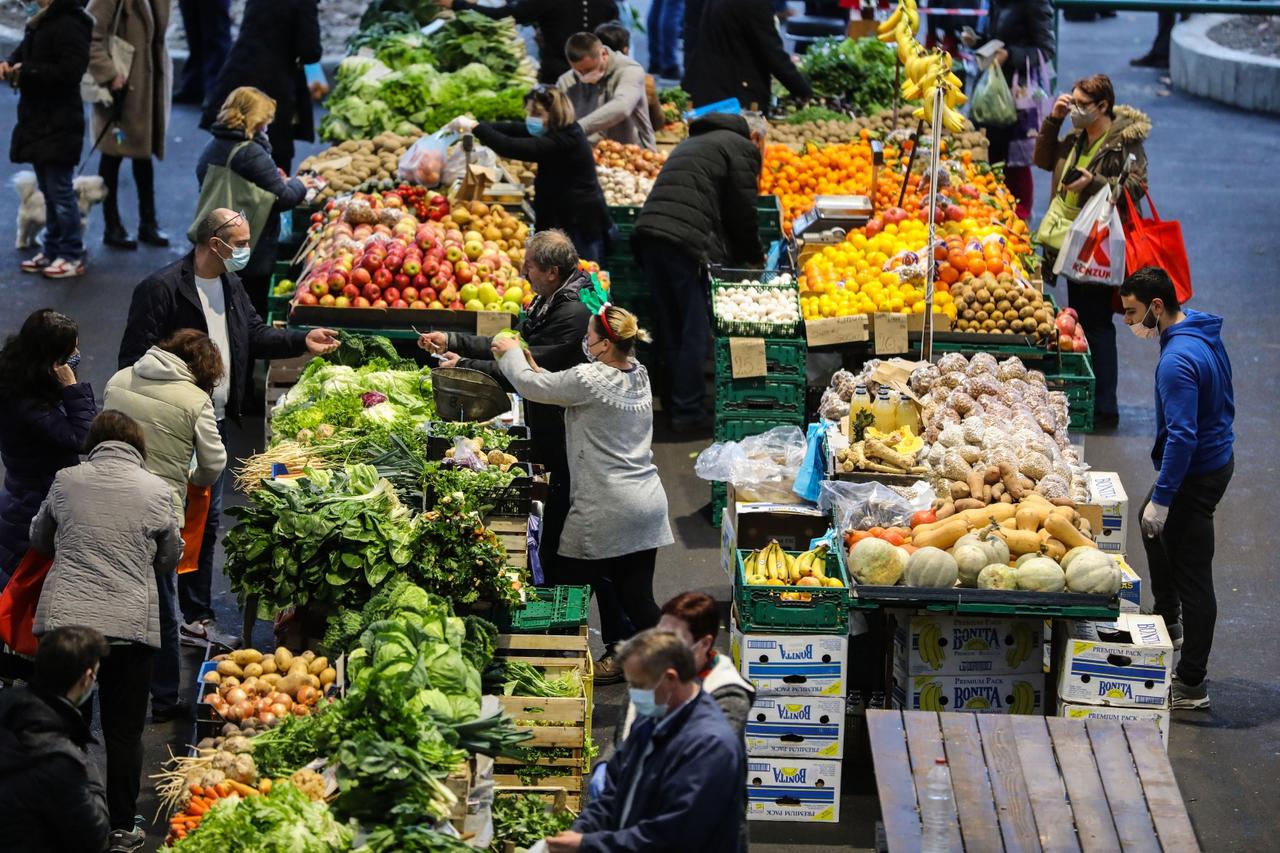 Zagreb: Otvorena novoobnovljena tržnica u Španskom