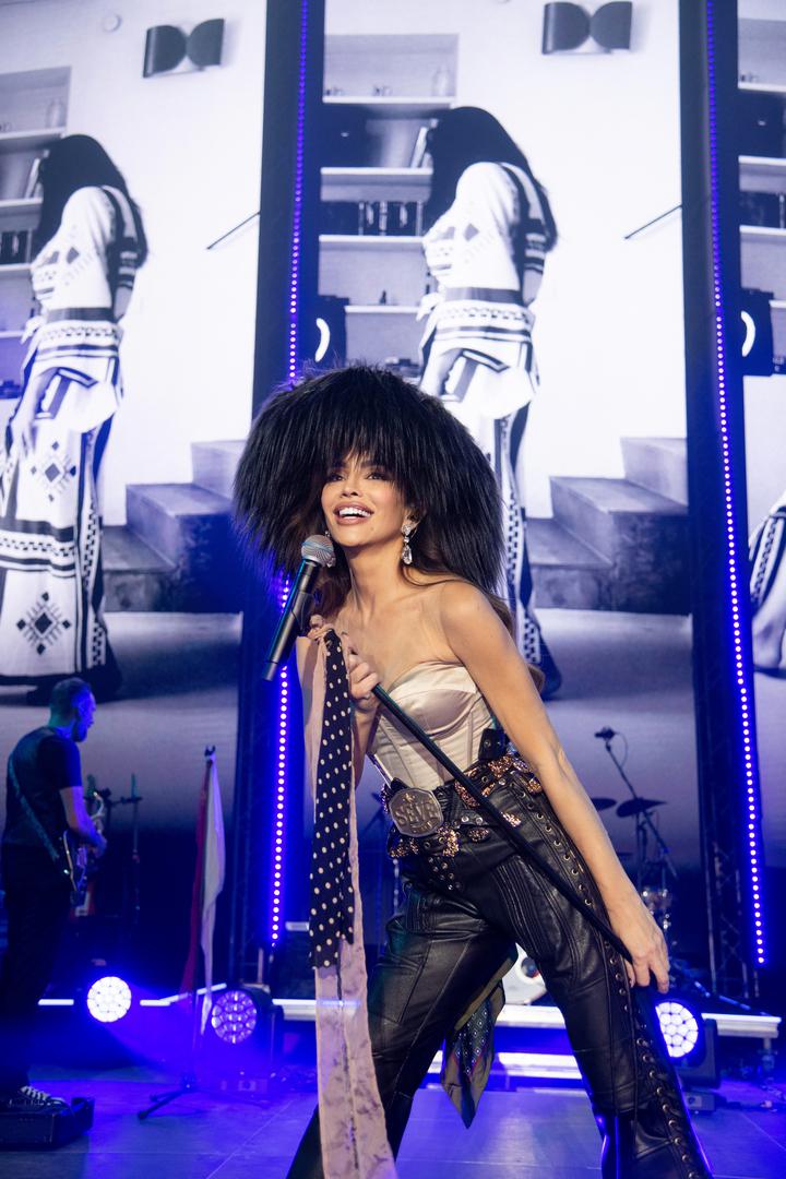 Arena je bila istinski epicentar glazbenog spektakla i intimnog doživljaja istovremeno.