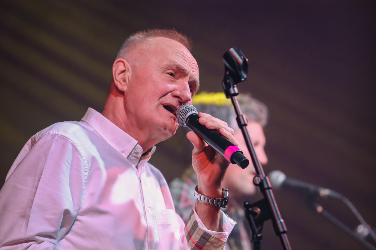 Zadar: Koncert Mate Bulića u konobi Kamen
