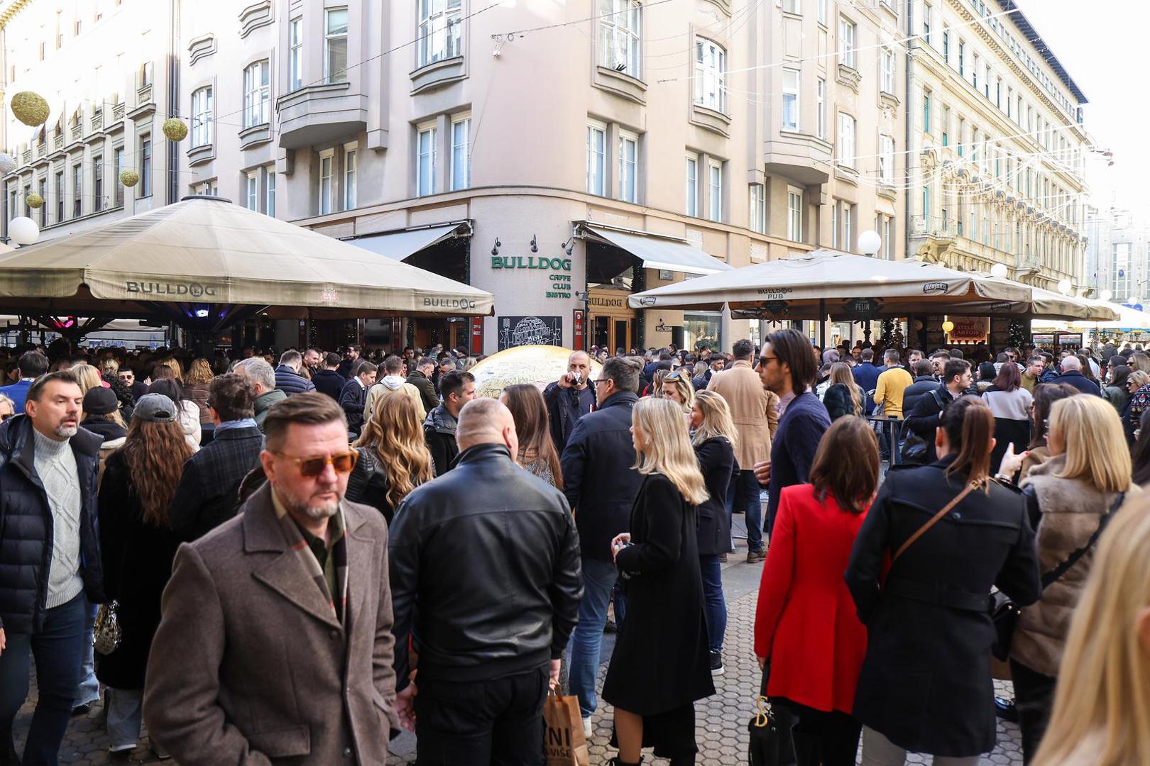 31.12.2022., Zagreb - Guzva u centru grada na zadnji dan 2022 godine. Photo: Luka Stanzl/PIXSELL