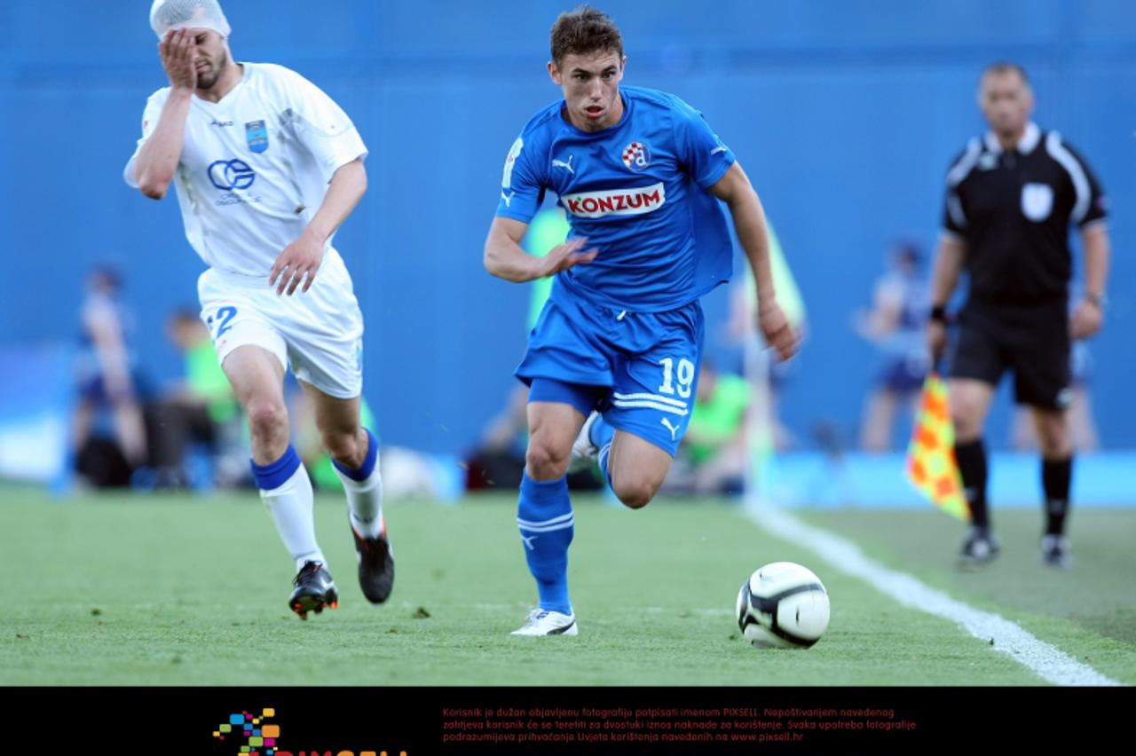 '09.05.2012., stadion u Maksimiru, Zagreb - Druga finalna utakmica Hrvatskog nogometnog kupa izmedju NK Osijek i GNK Dinamo. Tomislav Sorsa, Josip Pivaric. Photo: Sanjin Strukic/PIXSELL'
