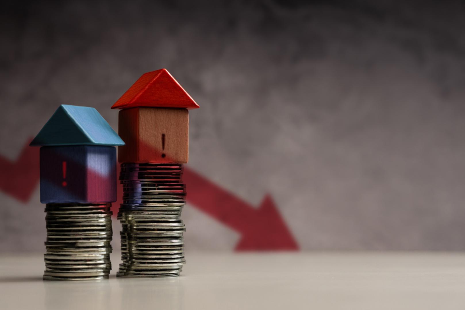 Postoje izvješća da je Baba Vanga rekla da će Kina preuzeti Tajvan te da je najavila izravan sukob između Rusije i SAD-a. To bi moglo biti povezano s još jednim njezinim proročanstvom o trećem globalnom financijskom slomu, ili barem velikoj ekonomskoj krizi u 2026. godini što bi moglo značiti pad tržišta, visoku inflaciju ili kolaps valuta.