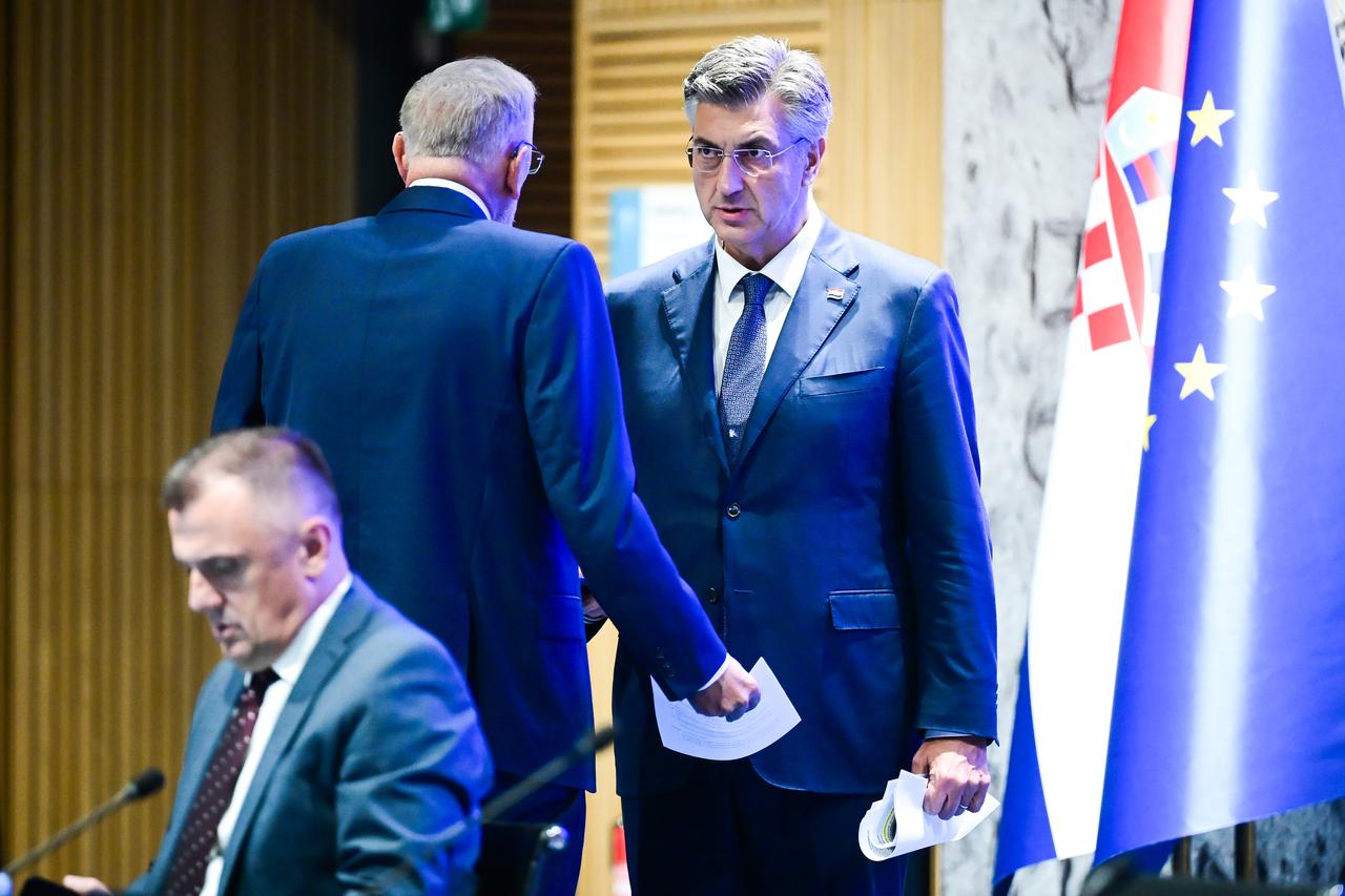 Zagreb: Održana 204. sjednica Vlade u NSK