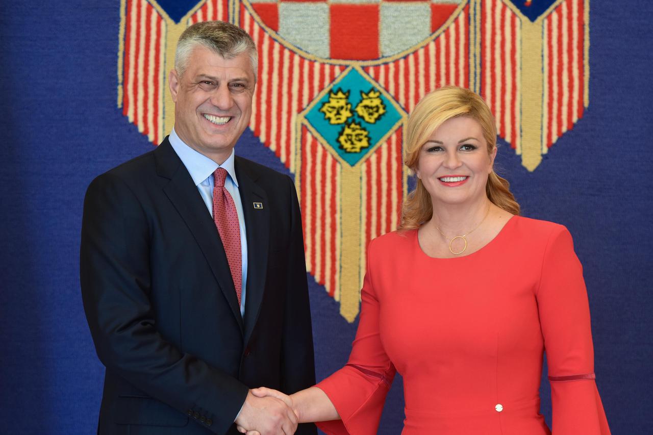 Predsjednica Grabar-Kitarović svečano je dočekala kosovskog predsjednika