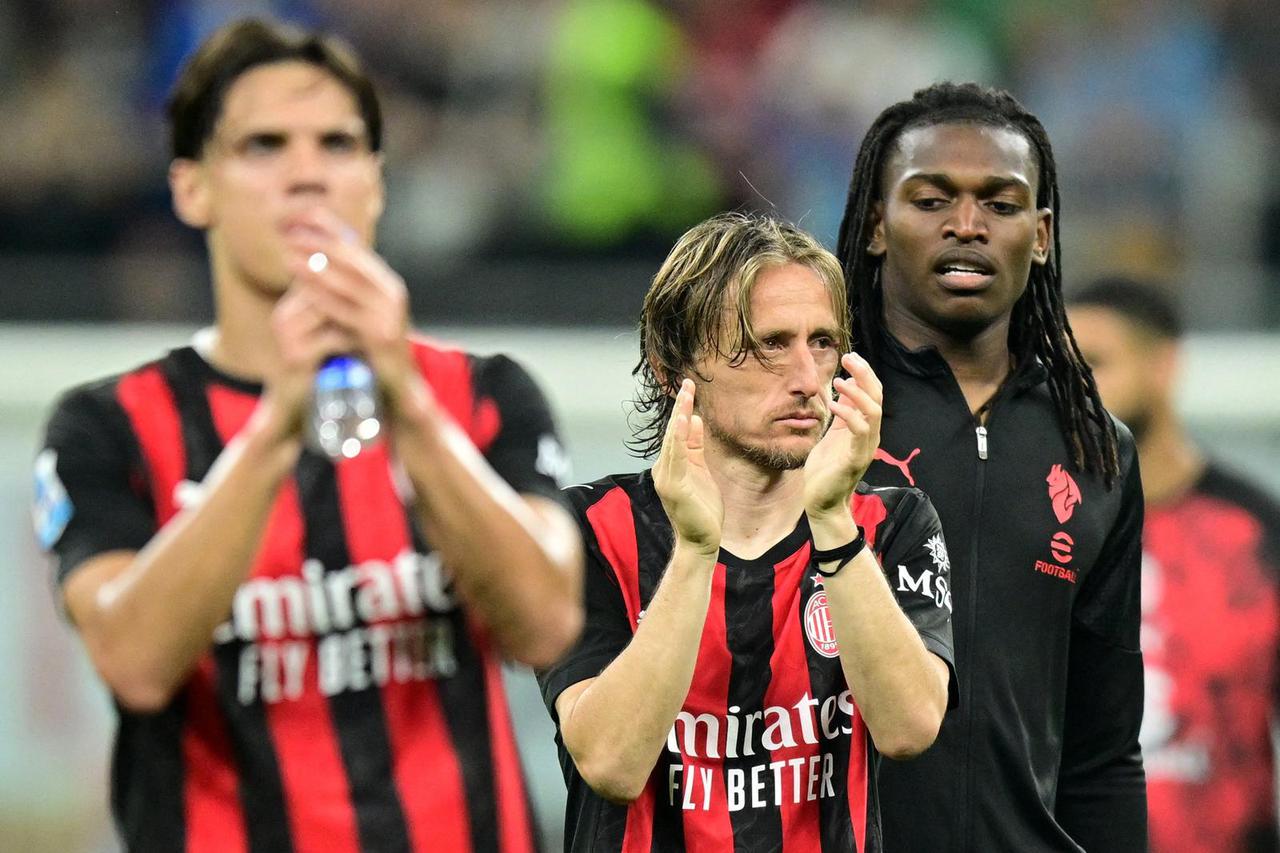 Serie A - AC Milan v Juventus