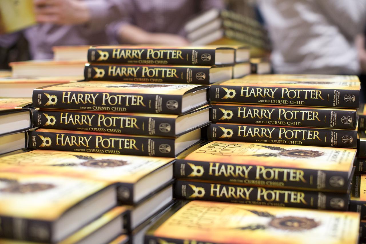 London: Predstavljena knjiga Harry Potter and The Cursed Child 