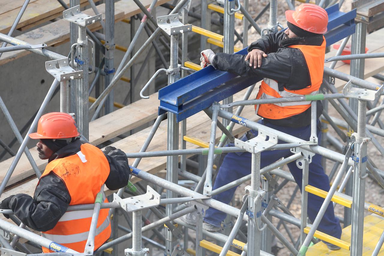 Rijeka: Strana radna snaga na gradilištu