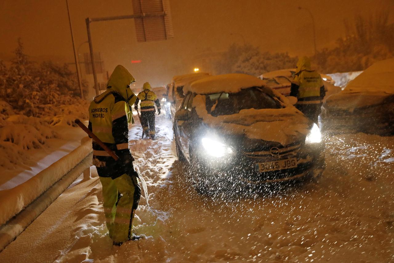 Snježna oluja pogodila Španjolsku
