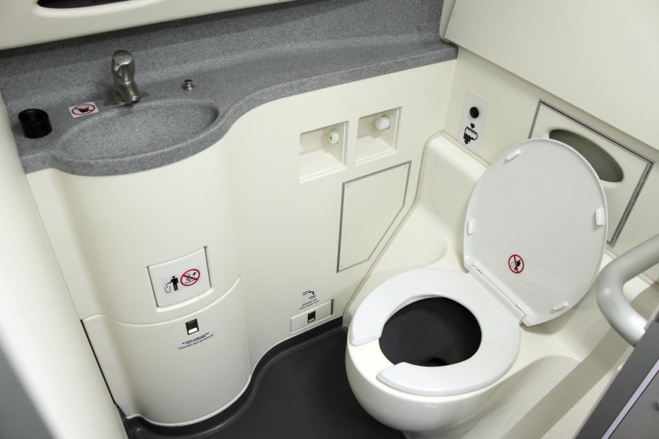 WC u zrakoplovu