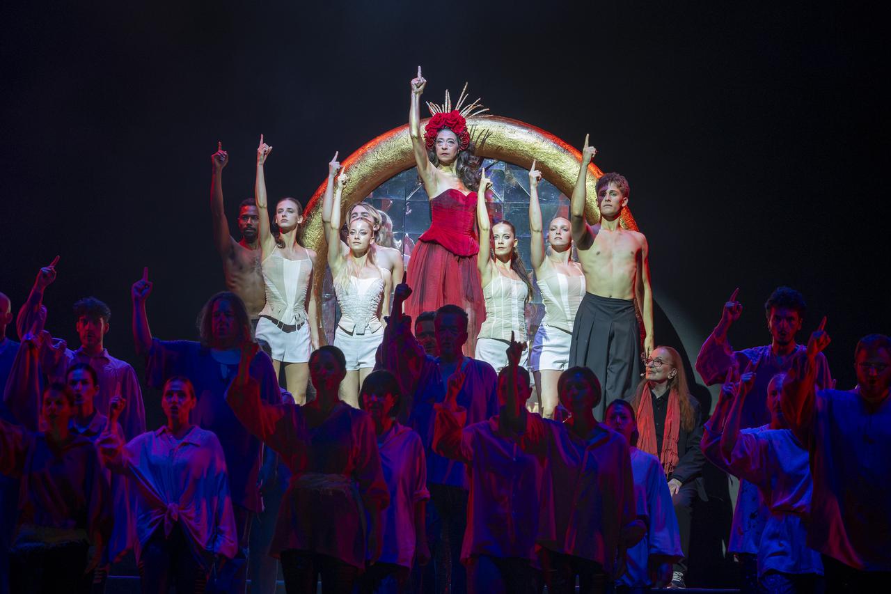 Glazbeno-scenski spektakl "Carmina Burana" u pulskoj Areni