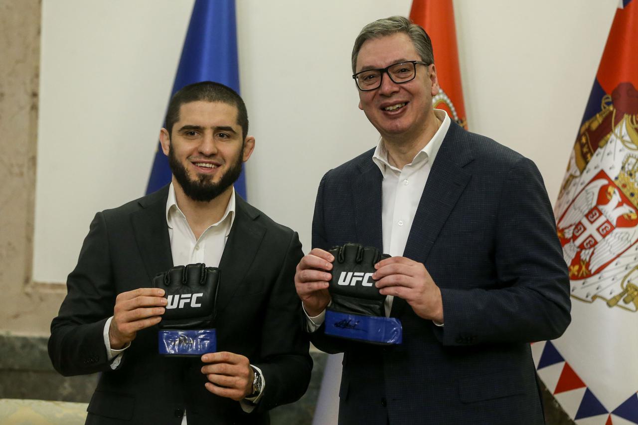 Beograd:  Aleksandar Vučić primio je MMA borca Islama Mahaceva