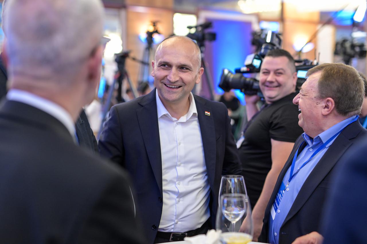 Zagreb: Doček izbornih rezultata u stožeru HDZ-a i partnera